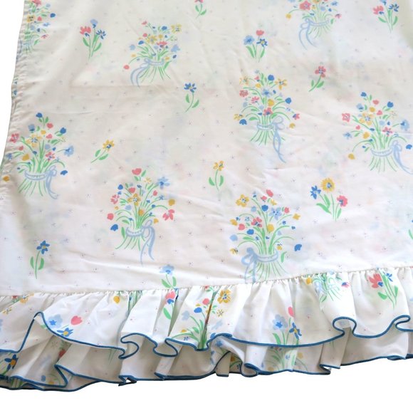 Vintage 1980 JP Stevens King Size Flat Sheet Ruffled Edge Floral Bouquet USA - Picture 6 of 6
